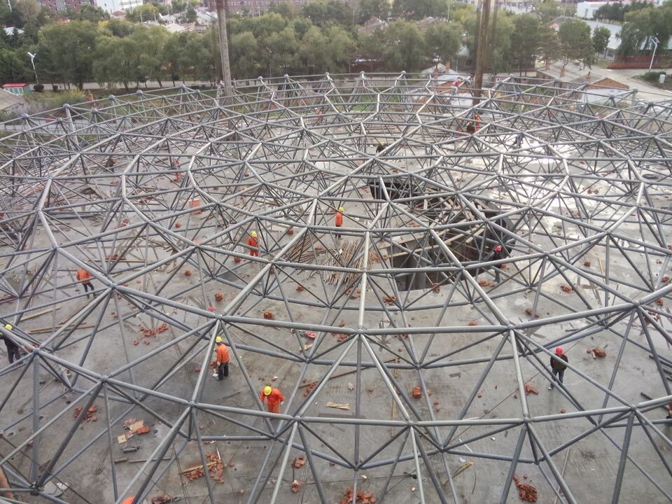 双滦区全民健身中心网架